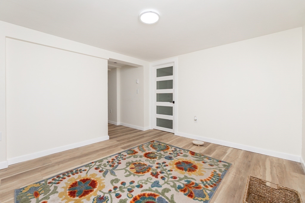 Peabody, Massachusetts, 01960, United States, 4 Bedrooms Bedrooms, ,3 BathroomsBathrooms,Residential,For Sale,1995158