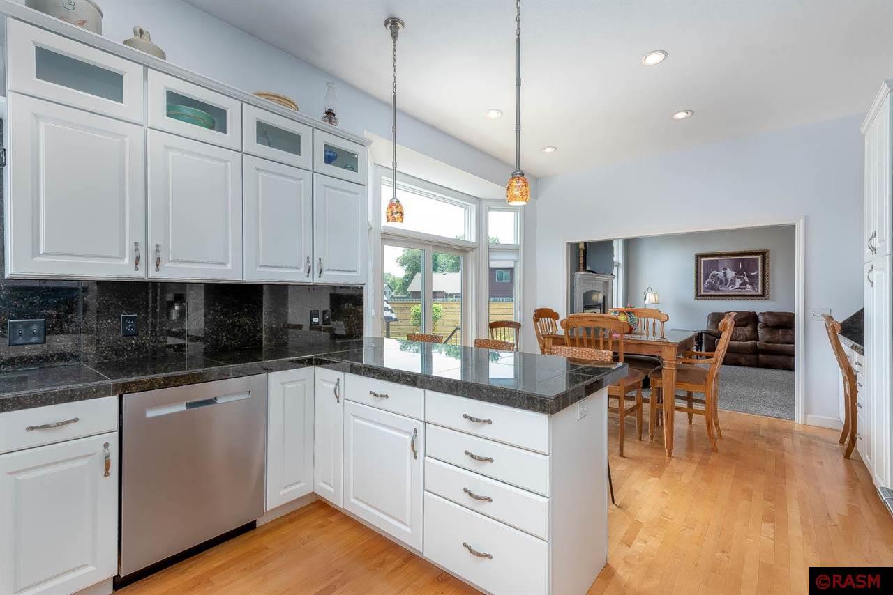 Mankato, Minnesota, 56001, United States, 4 Bedrooms Bedrooms, ,3 BathroomsBathrooms,Residential,For Sale,1879364