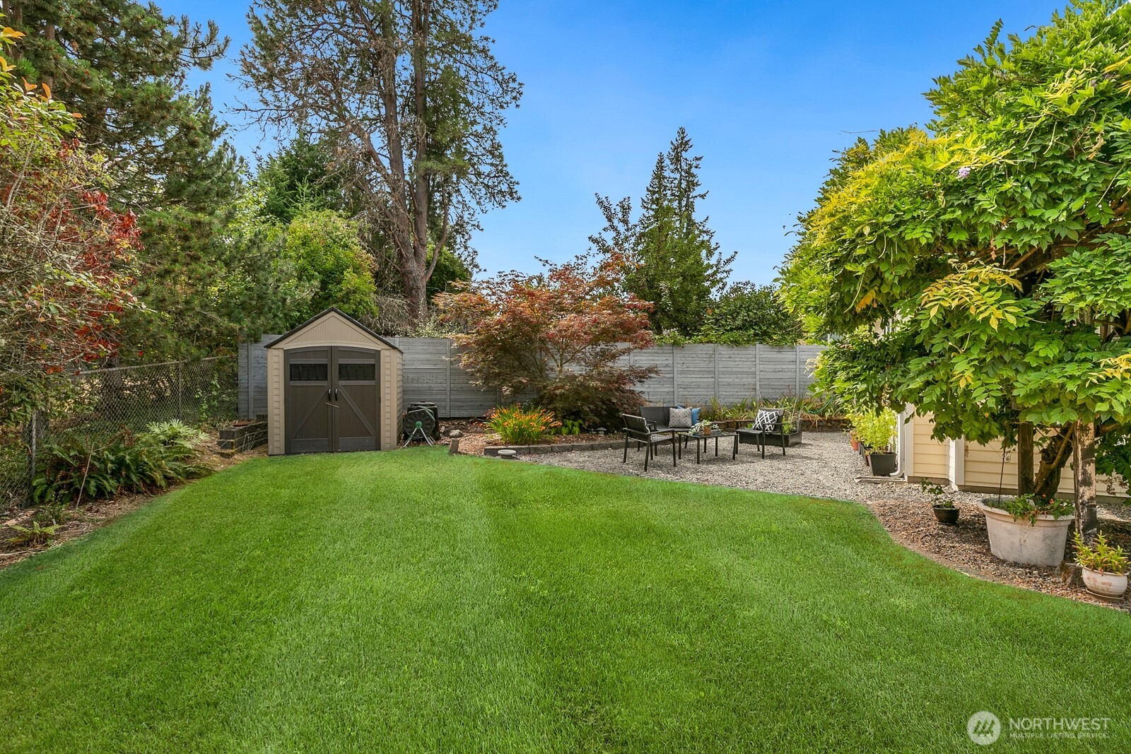 Bellevue, Washington, 98006, United States, 4 Bedrooms Bedrooms, ,1 BathroomBathrooms,Residential,For Sale,1913092