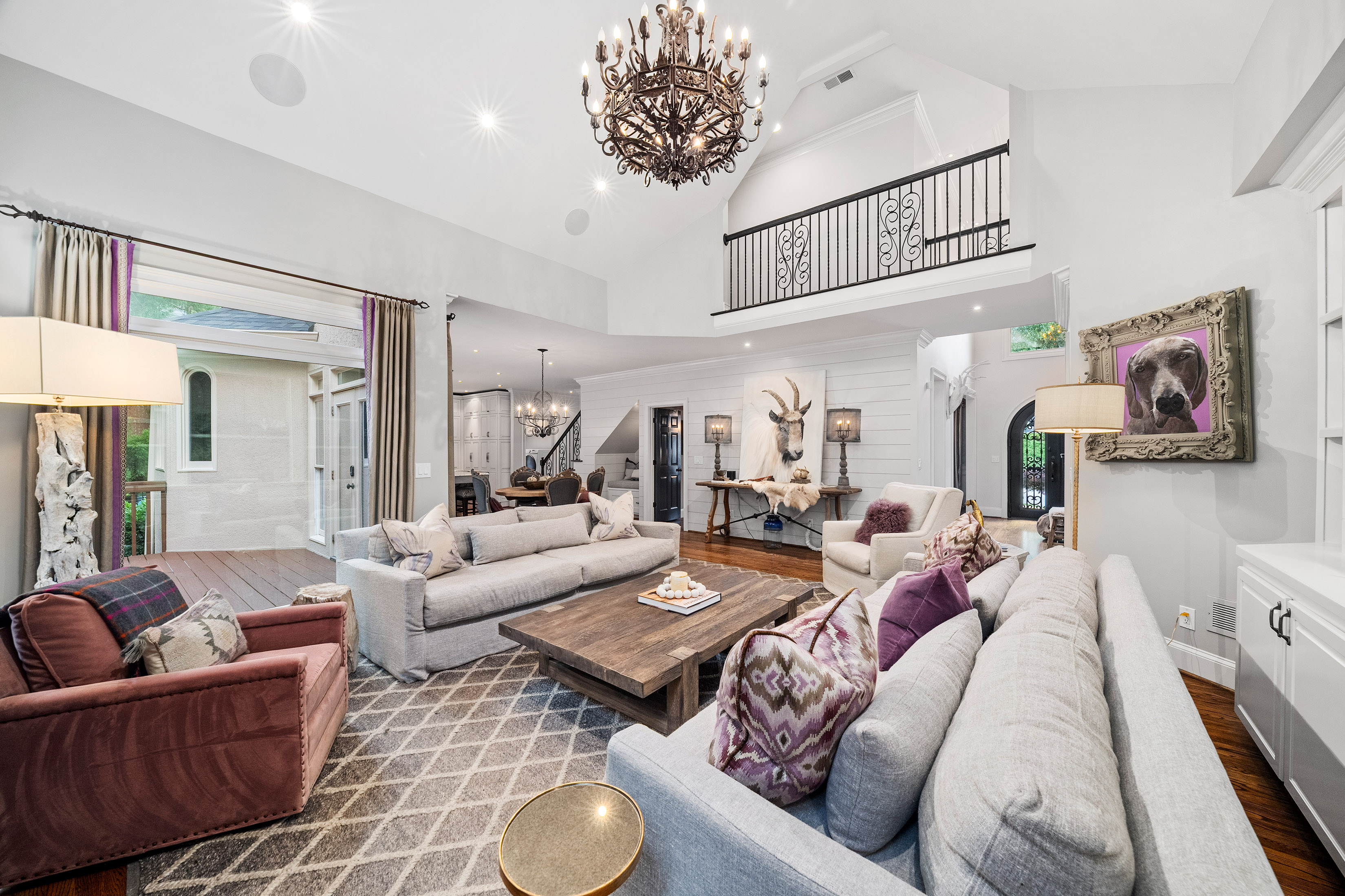  Luxury, Warmth, and Timeless Beauty in the Heart of Chartwell - 物件實景
