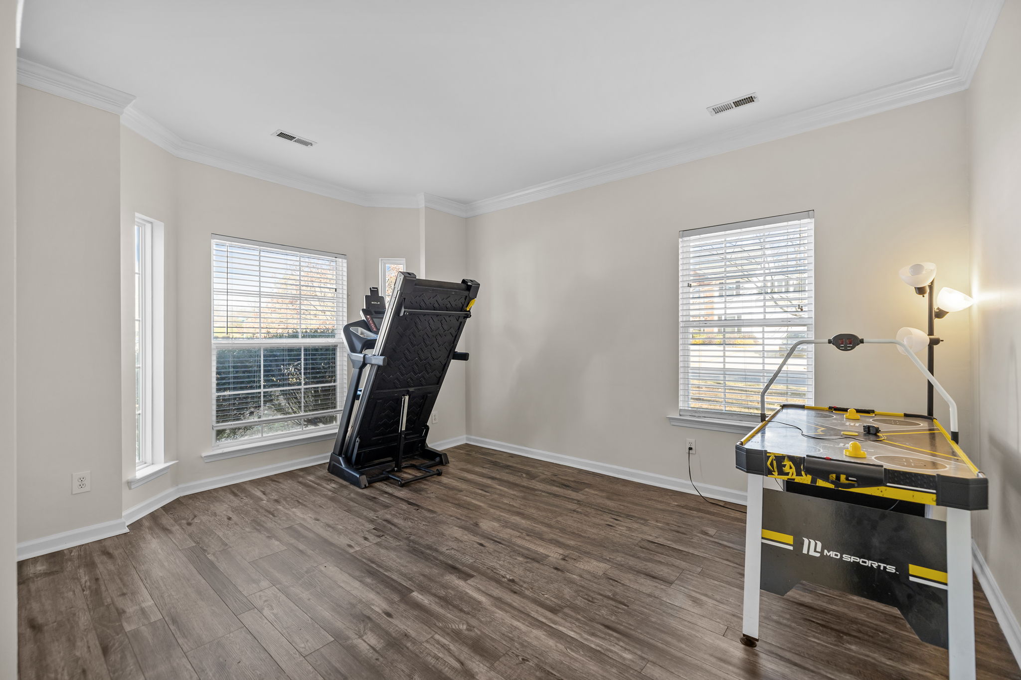 Matthews, North Carolina, 28105, United States, 6 Bedrooms Bedrooms, ,3 BathroomsBathrooms,Residential,For Sale,2005712