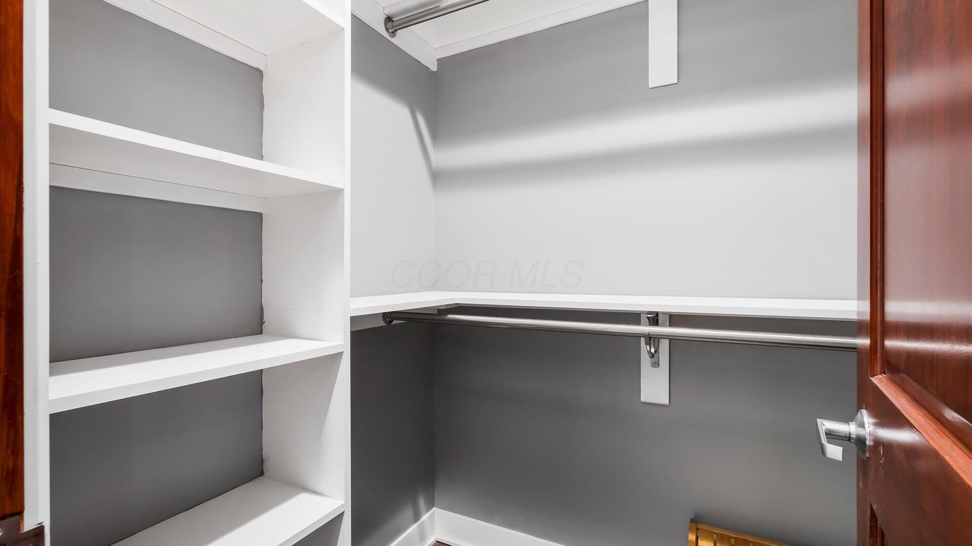 Mount Vernon, Ohio, 43050, United States, 4 Bedrooms Bedrooms, ,3 BathroomsBathrooms,Residential,For Sale,1977860