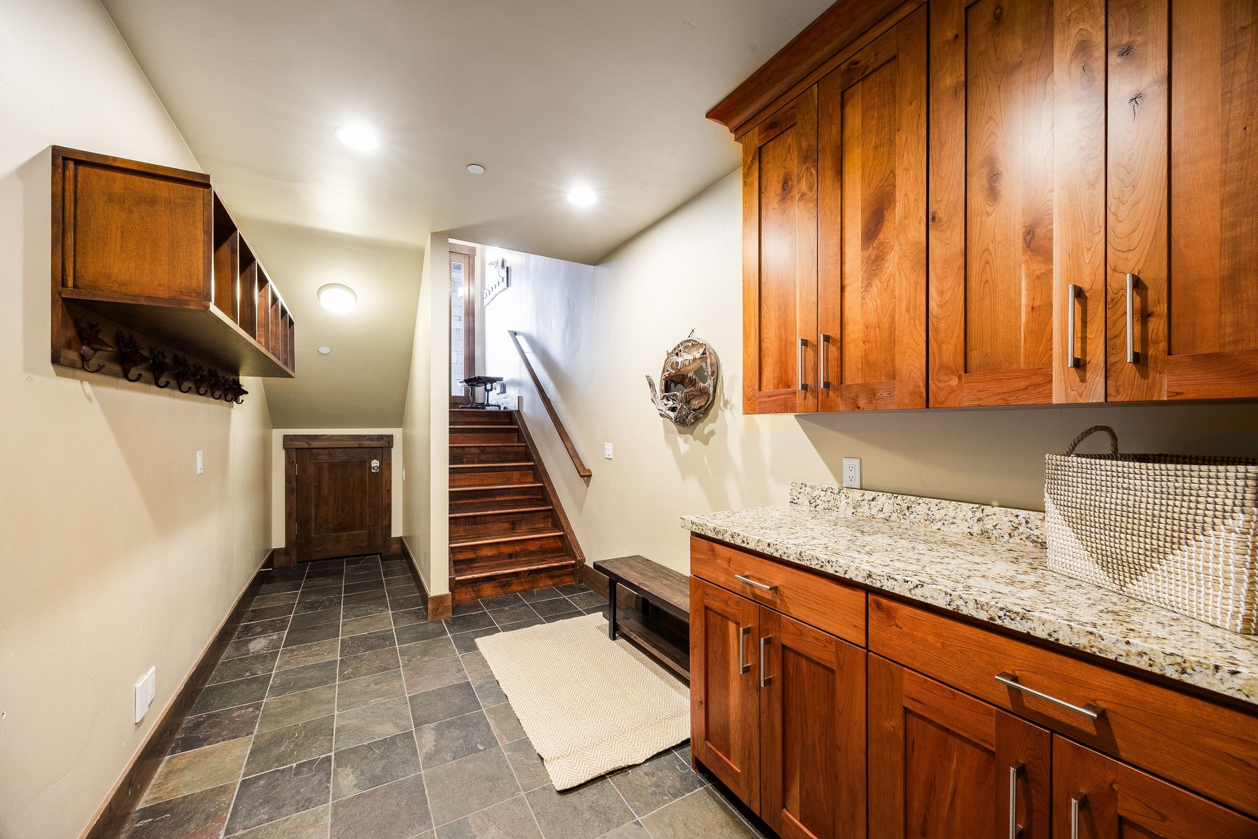  Rare Large Old Town Townhome - 物件實景