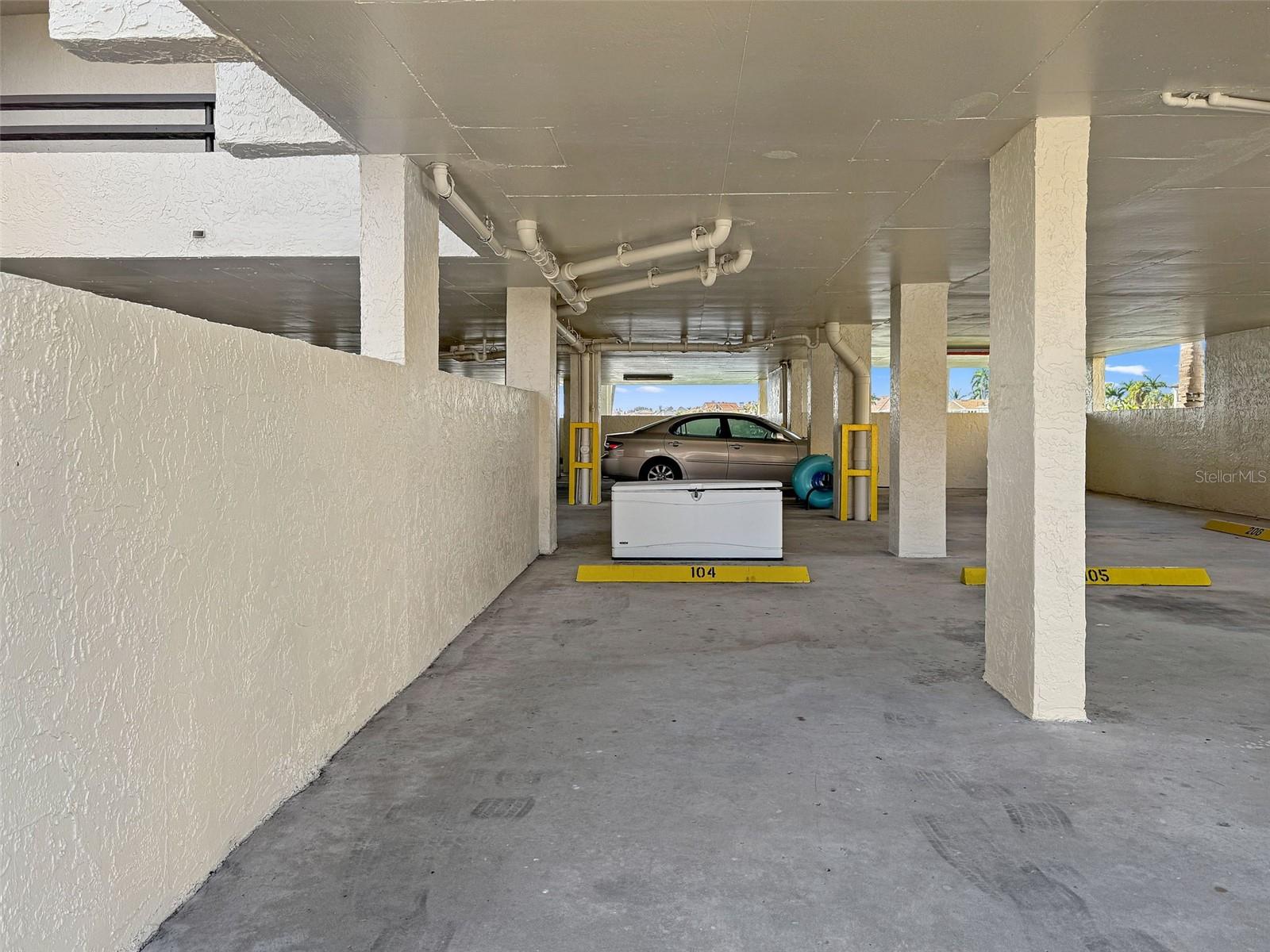 St. Petersburg, Florida, 33715, United States, 3 Bedrooms Bedrooms, ,3 BathroomsBathrooms,Residential,For Sale,1995110