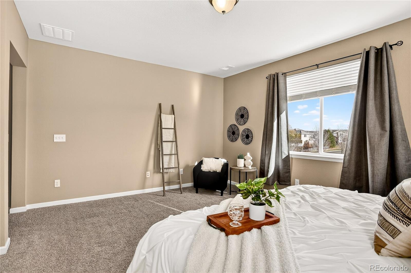 Parker, Colorado, 80134, United States, 4 Bedrooms Bedrooms, ,3 BathroomsBathrooms,Residential,For Sale,1987572