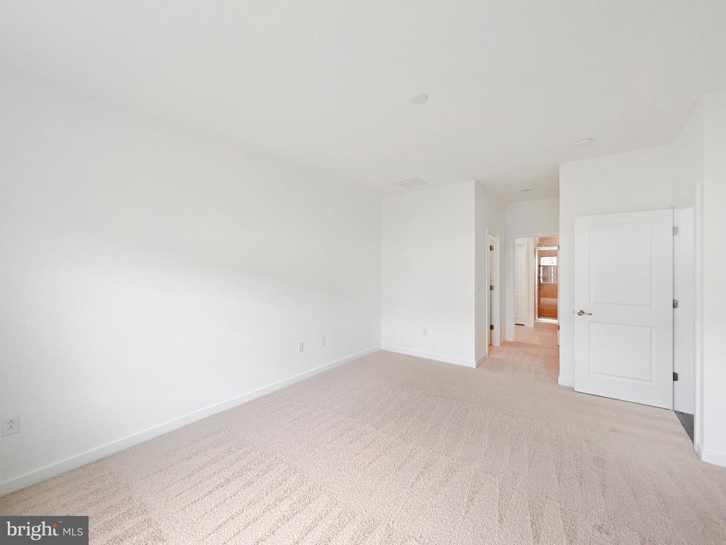 New Egypt, New Jersey, 08533, United States, 3 Bedrooms Bedrooms, ,3 BathroomsBathrooms,Residential,For Sale,1909198