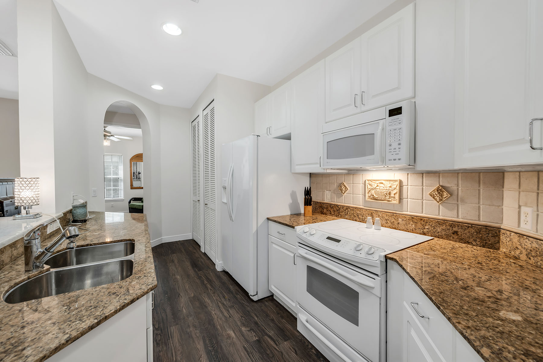  STERLING OAKS - SWEETWATER BAY - 物件實景