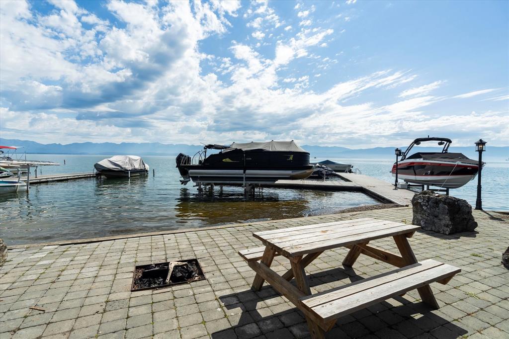 Lakeside, Montana, 59922, United States, 3 Bedrooms Bedrooms, ,2 BathroomsBathrooms,Residential,For Sale,2048351
