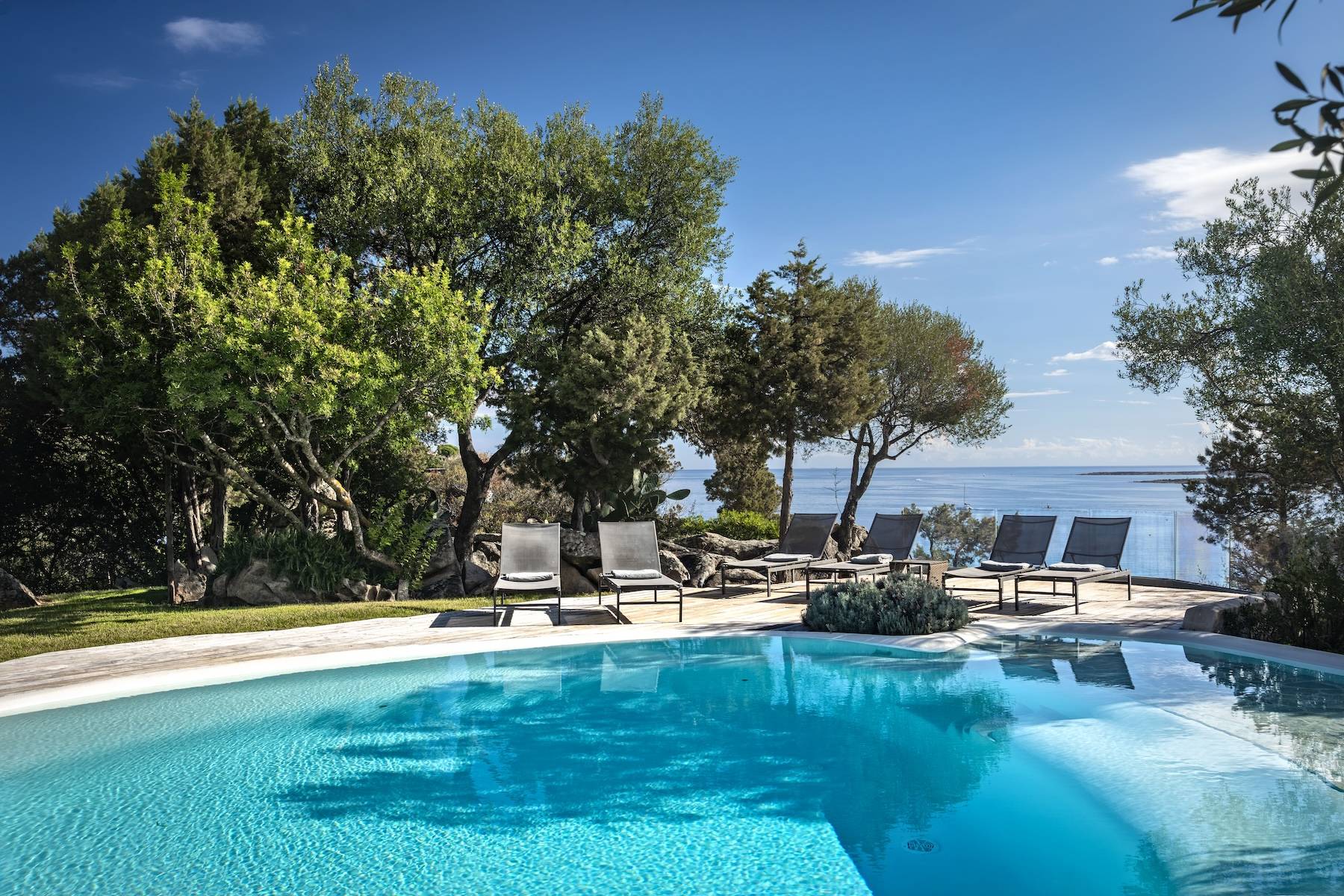  Villa in private estate of almost 4 hectares with sea access - 物件實景