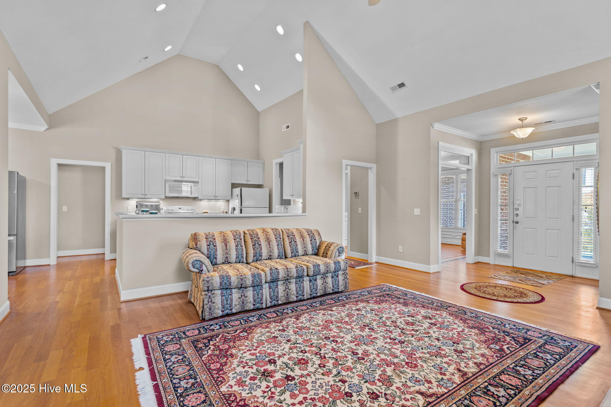 Wilmington, North Carolina, 28409, United States, 2 Bedrooms Bedrooms, ,2 BathroomsBathrooms,Residential,For Sale,1982803