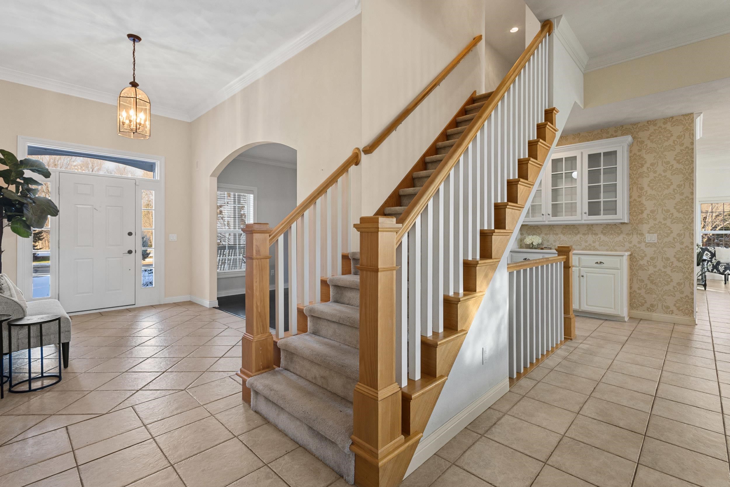 Neenah, Wisconsin, 54956, United States, 4 Bedrooms Bedrooms, ,4 BathroomsBathrooms,Residential,For Sale,2009694