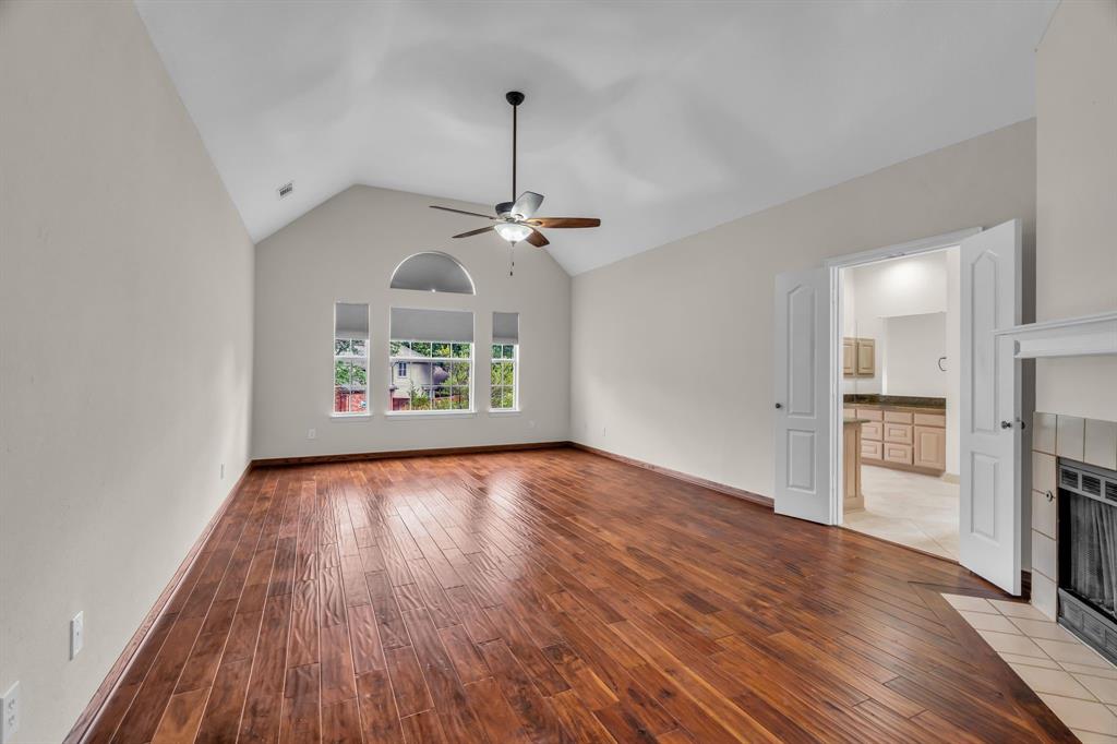 Grapevine, Texas, 76051, United States, 4 Bedrooms Bedrooms, ,4 BathroomsBathrooms,Residential,For Sale,1943655