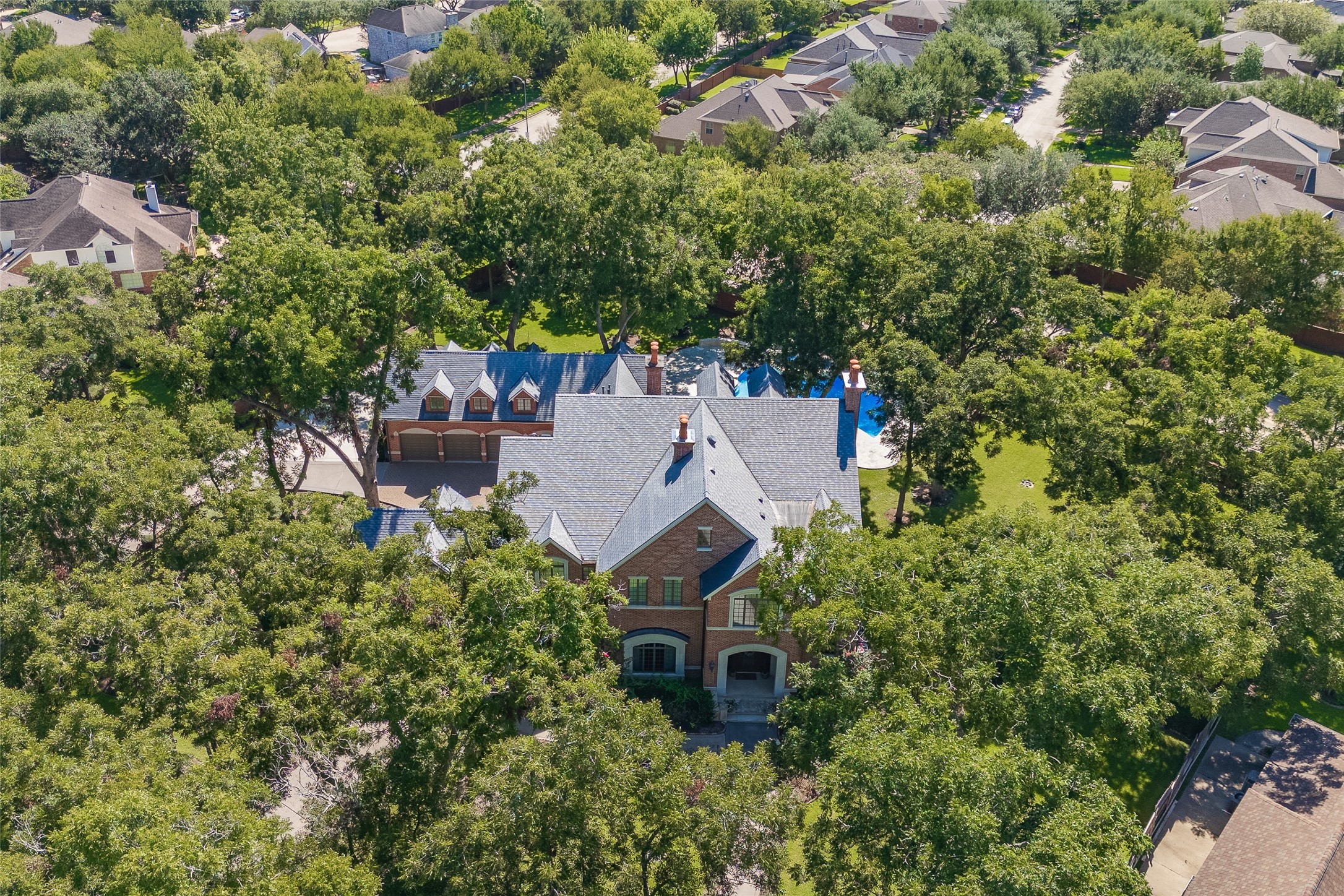  1802 Forest Gate Circle - 物件實景