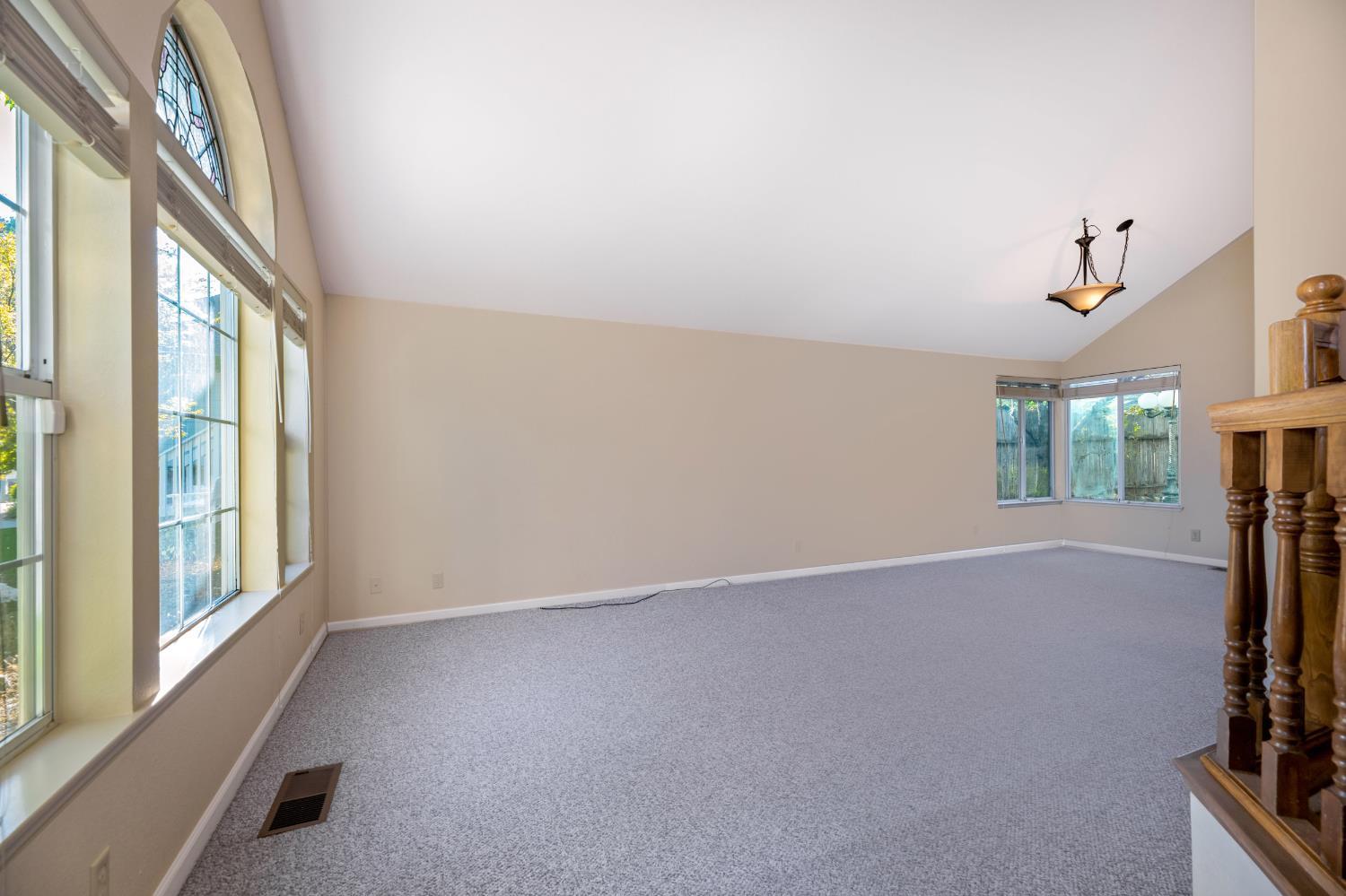 Grass Valley, California, 95945, United States, 3 Bedrooms Bedrooms, ,3 BathroomsBathrooms,Residential,For Sale,1924328