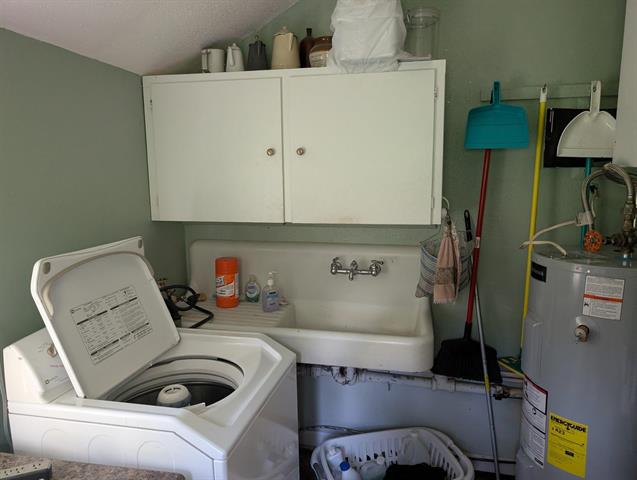 Lead, South Dakota, 57754, United States, 3 Bedrooms Bedrooms, ,1 BathroomBathrooms,Residential,For Sale,1888159