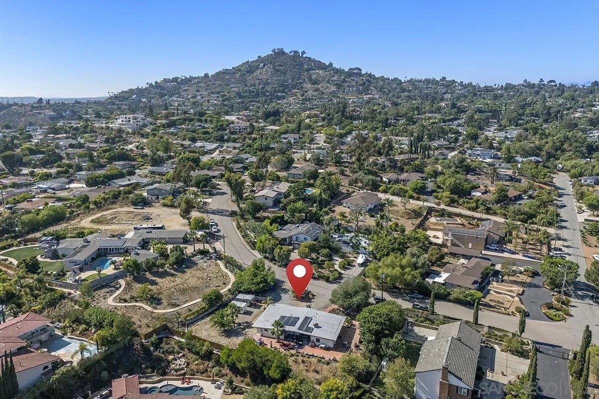 La Mesa, California, 91941, United States, 3 Bedrooms Bedrooms, ,4 BathroomsBathrooms,Residential,For Sale,1911905