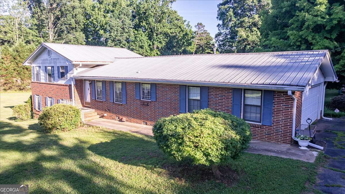 Athens, Georgia, 30607, United States, 4 Bedrooms Bedrooms, ,2 BathroomsBathrooms,Residential,For Sale,1875315