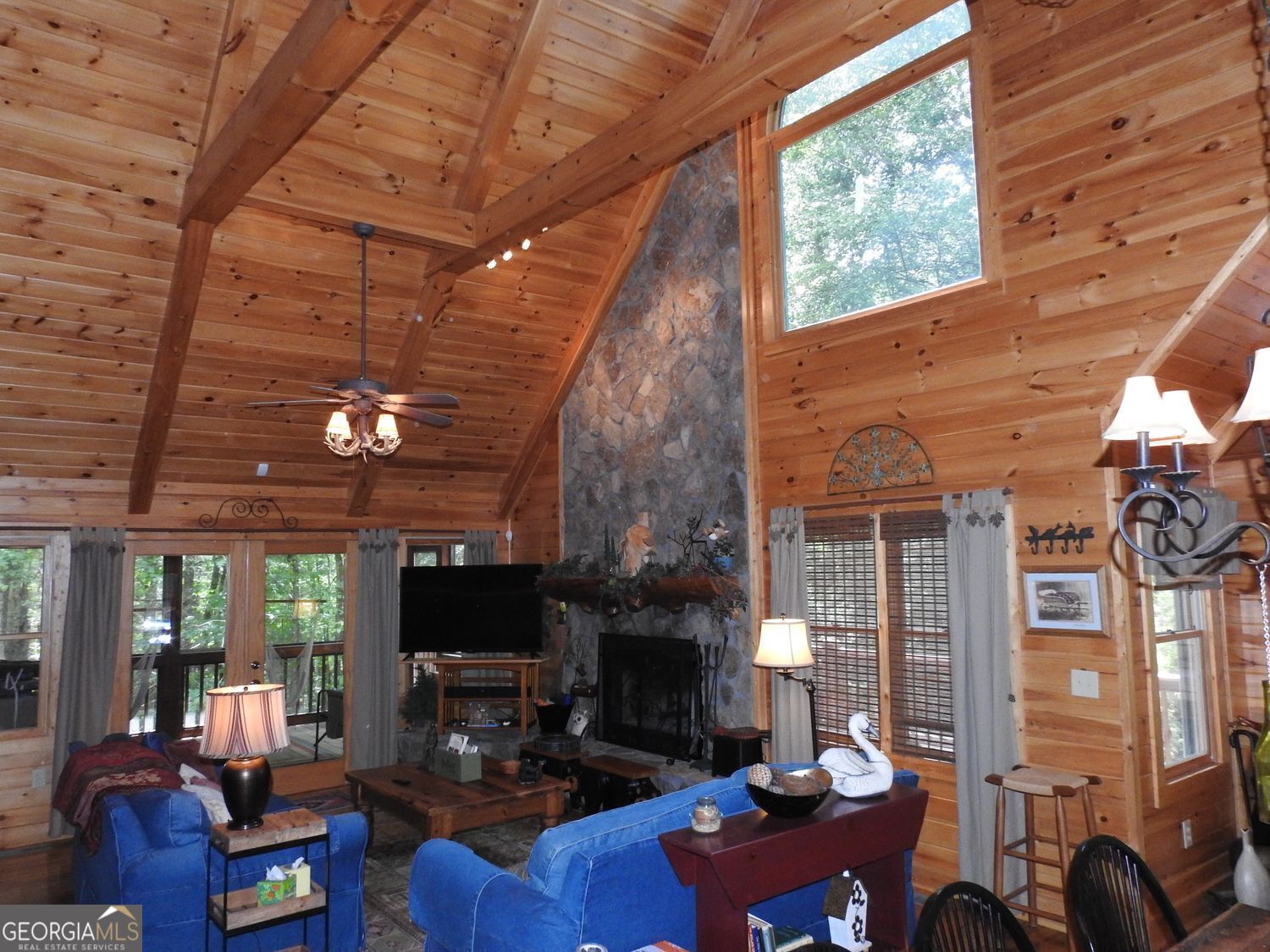 Morganton, Georgia, 30560, United States, 4 Bedrooms Bedrooms, ,4 BathroomsBathrooms,Residential,For Sale,1859074