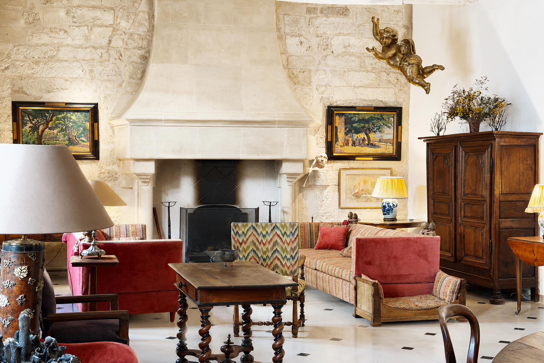  Exceptional Apartment with Garden Terrace in a Historic Mansion in Uzès - 物件實景