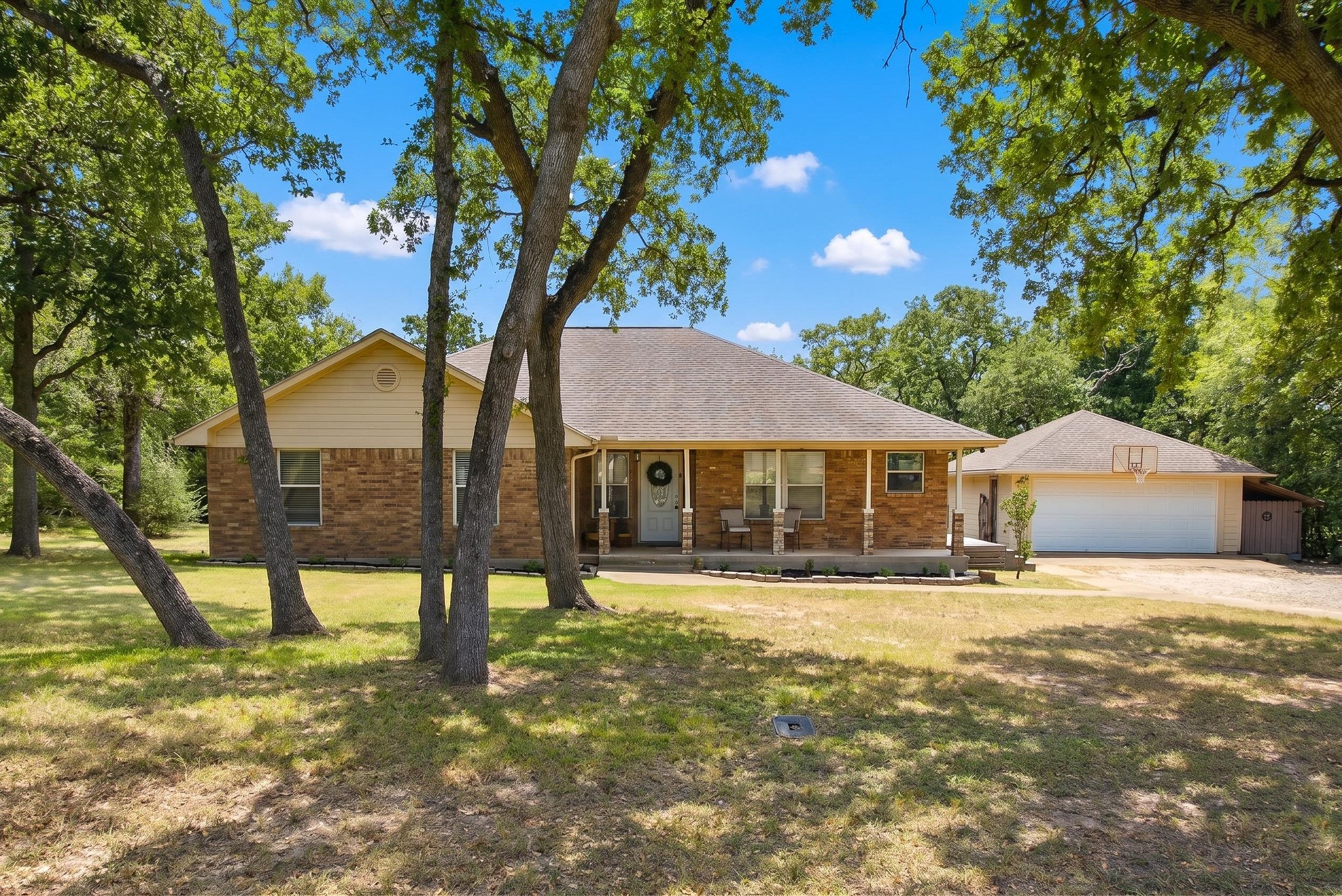  6826 Bendwood, College Station, TX 77845 - 物件實景