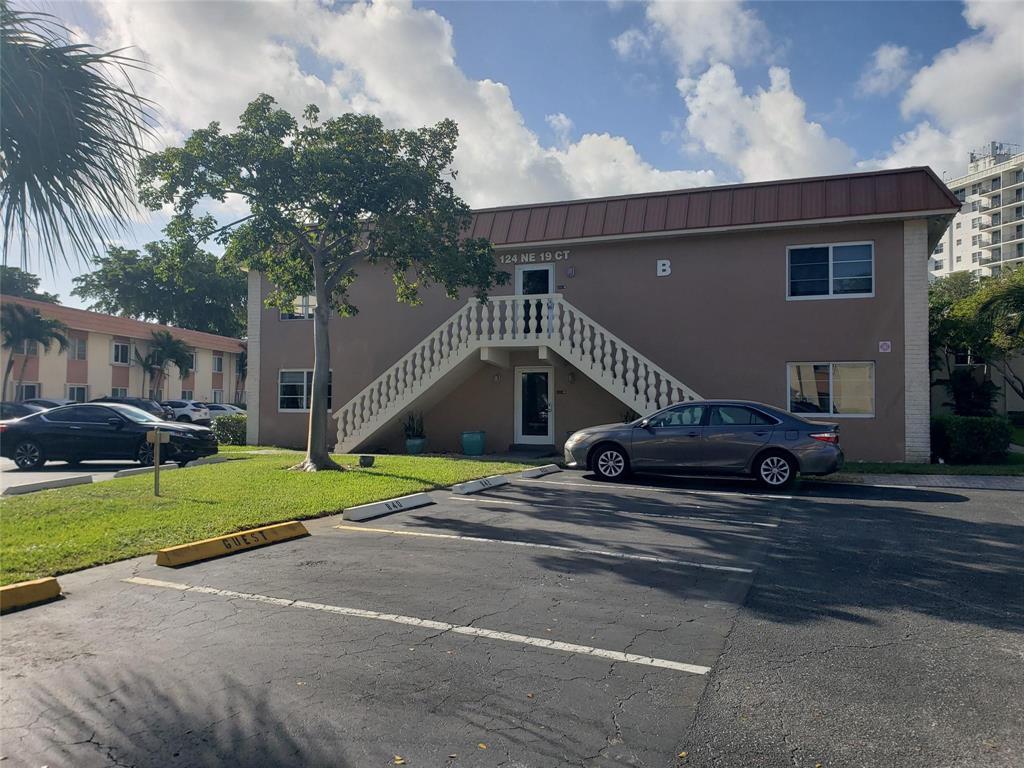 19th Ct, Wilton Manors, FL 33305