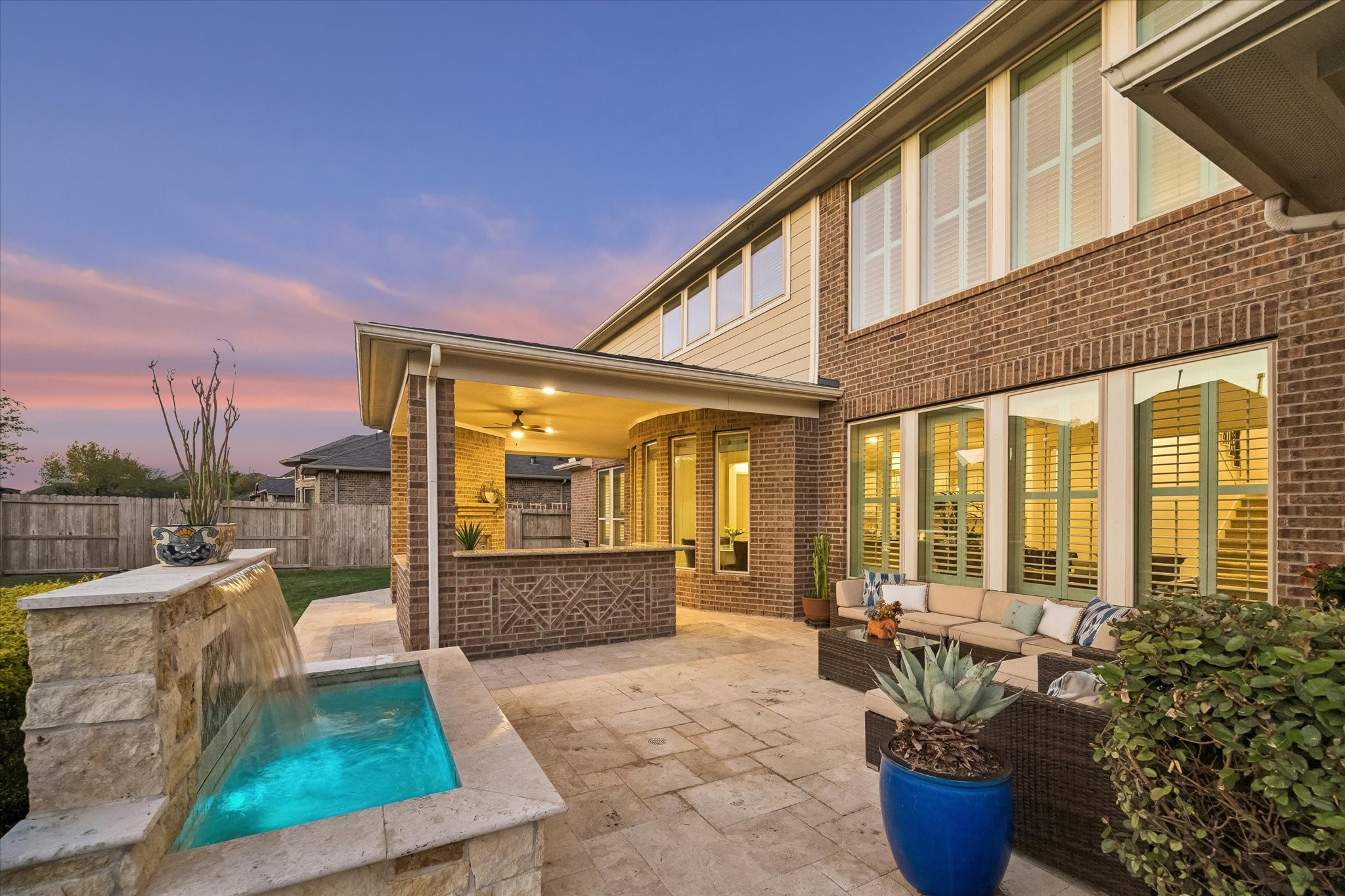  5514 Caspian Falls Lane - 物件實景