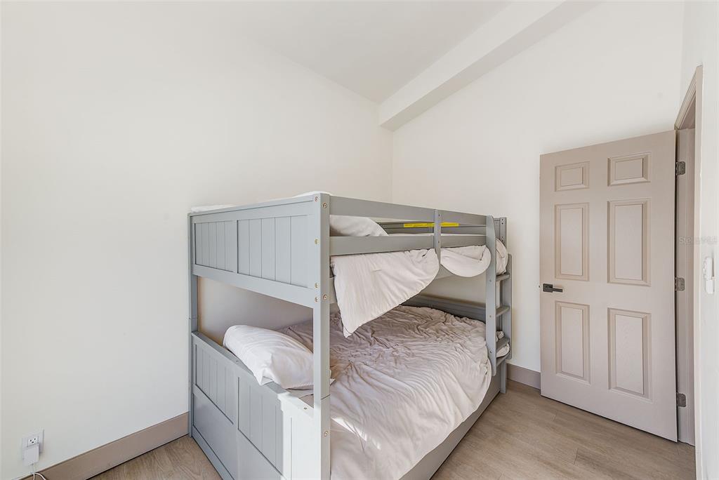 Largo, Florida, 33771, United States, 3 Bedrooms Bedrooms, ,2 BathroomsBathrooms,Residential,For Sale,1991349