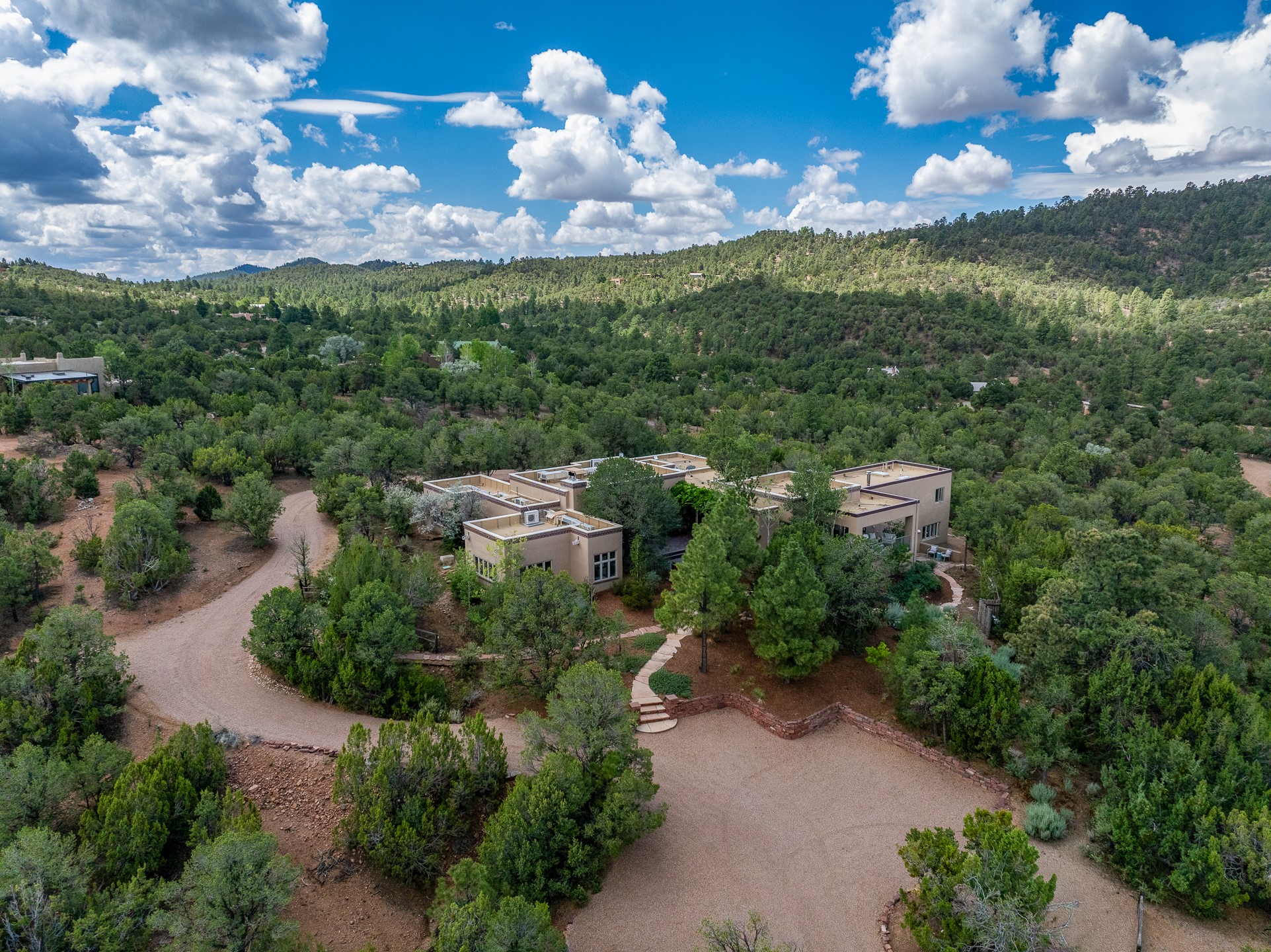  2220 Wilderness Meadow - 物件實景