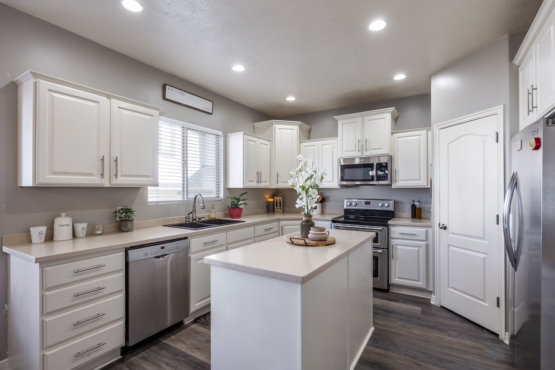  Large Townhouse With Both Mountain and Valley Views - 物件實景