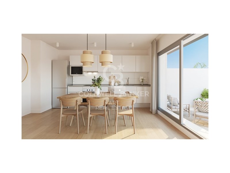 Estepona, Andalusia, ES, 4 Bedrooms Bedrooms, ,2 BathroomsBathrooms,Residential,For Sale,1827059