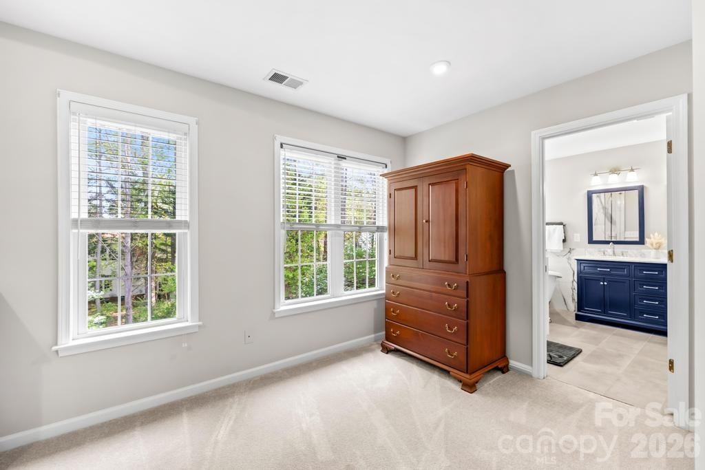 Huntersville, North Carolina, 28078, United States, 4 Bedrooms Bedrooms, ,3 BathroomsBathrooms,Residential,For Sale,2035825
