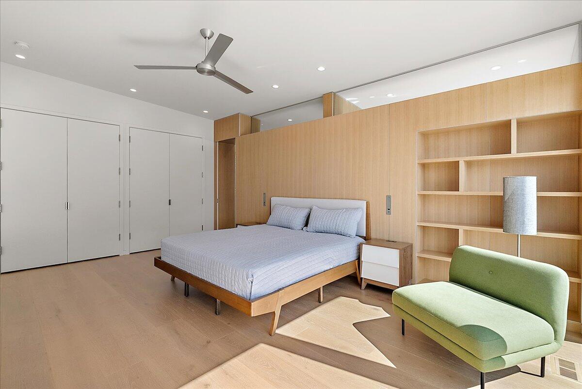 Holland, Michigan, 49424, United States, 3 Bedrooms Bedrooms, ,4 BathroomsBathrooms,Residential,For Sale,1948148