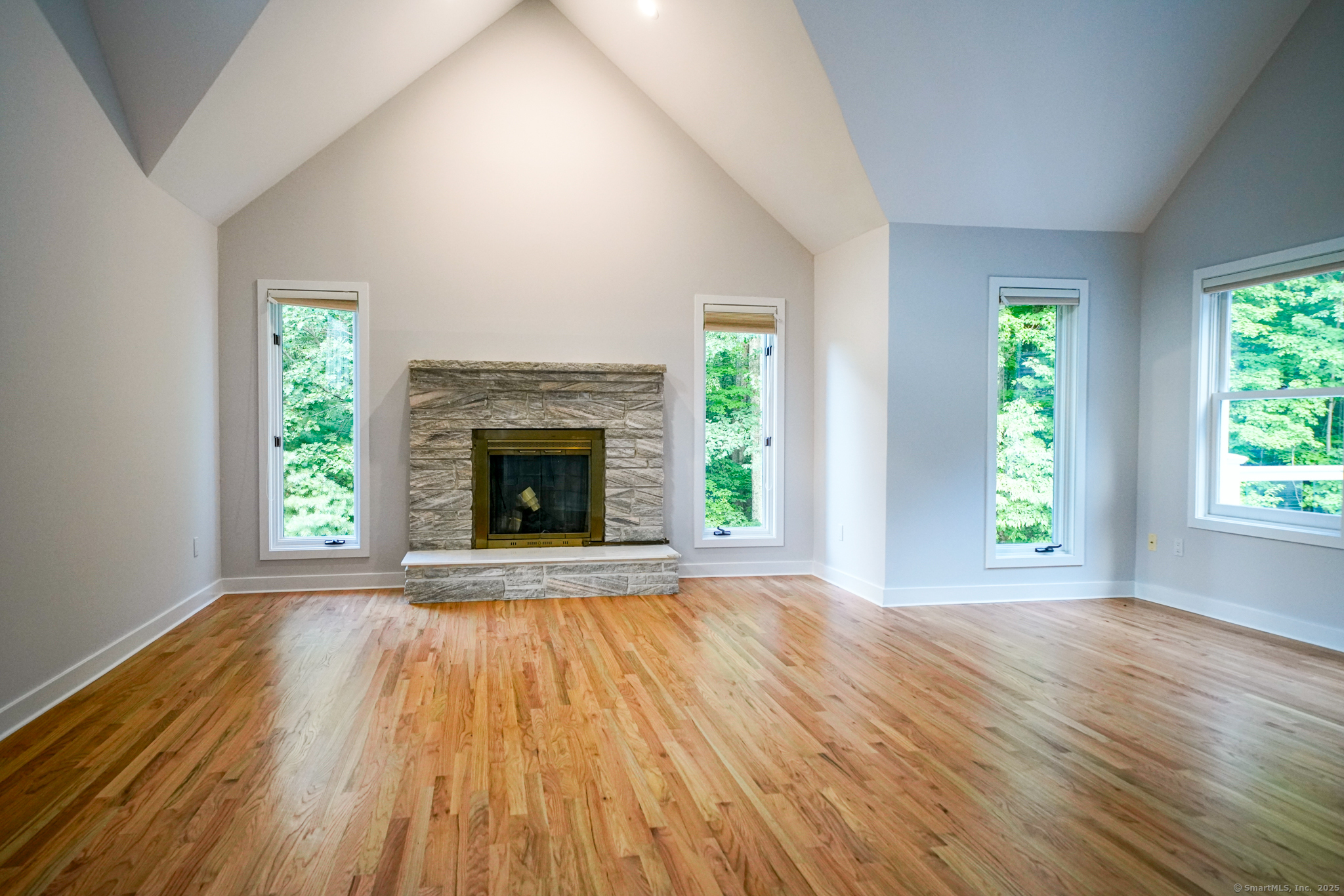 Glastonbury, Connecticut, 06033, United States, 5 Bedrooms Bedrooms, ,4 BathroomsBathrooms,Residential,For Sale,1902715