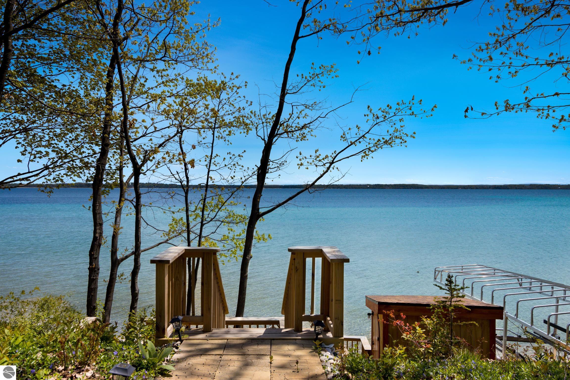Traverse City, Michigan, 49686, United States, 3 Bedrooms Bedrooms, ,1 BathroomBathrooms,Residential,For Sale,2048667