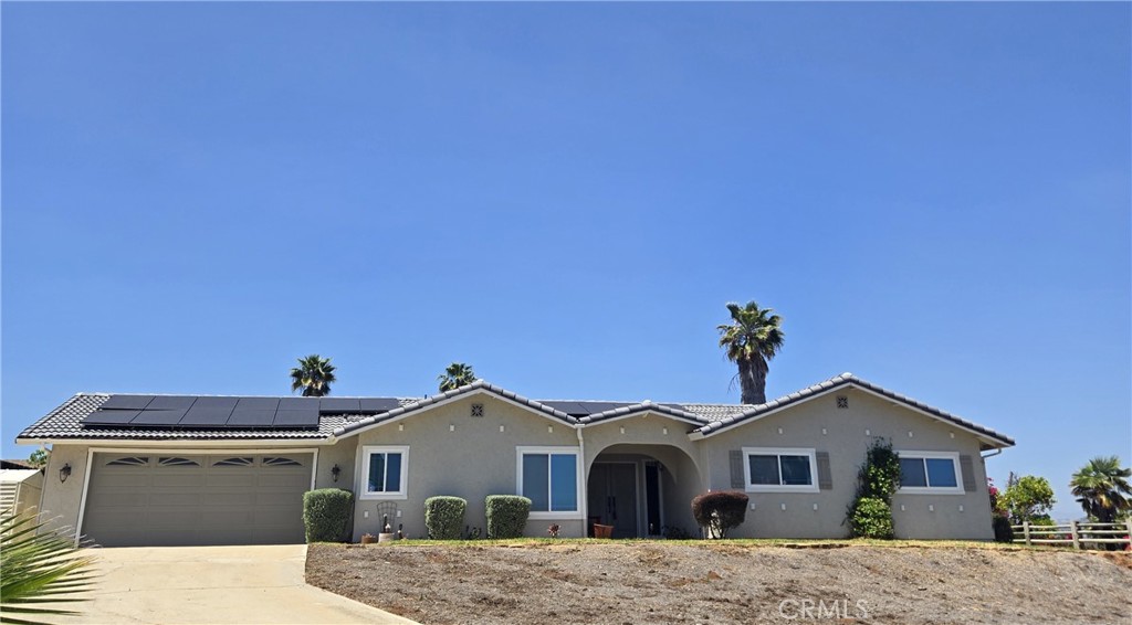 Escondido, California, 92025, United States, 3 Bedrooms Bedrooms, ,2 BathroomsBathrooms,Residential,For Sale,1825178