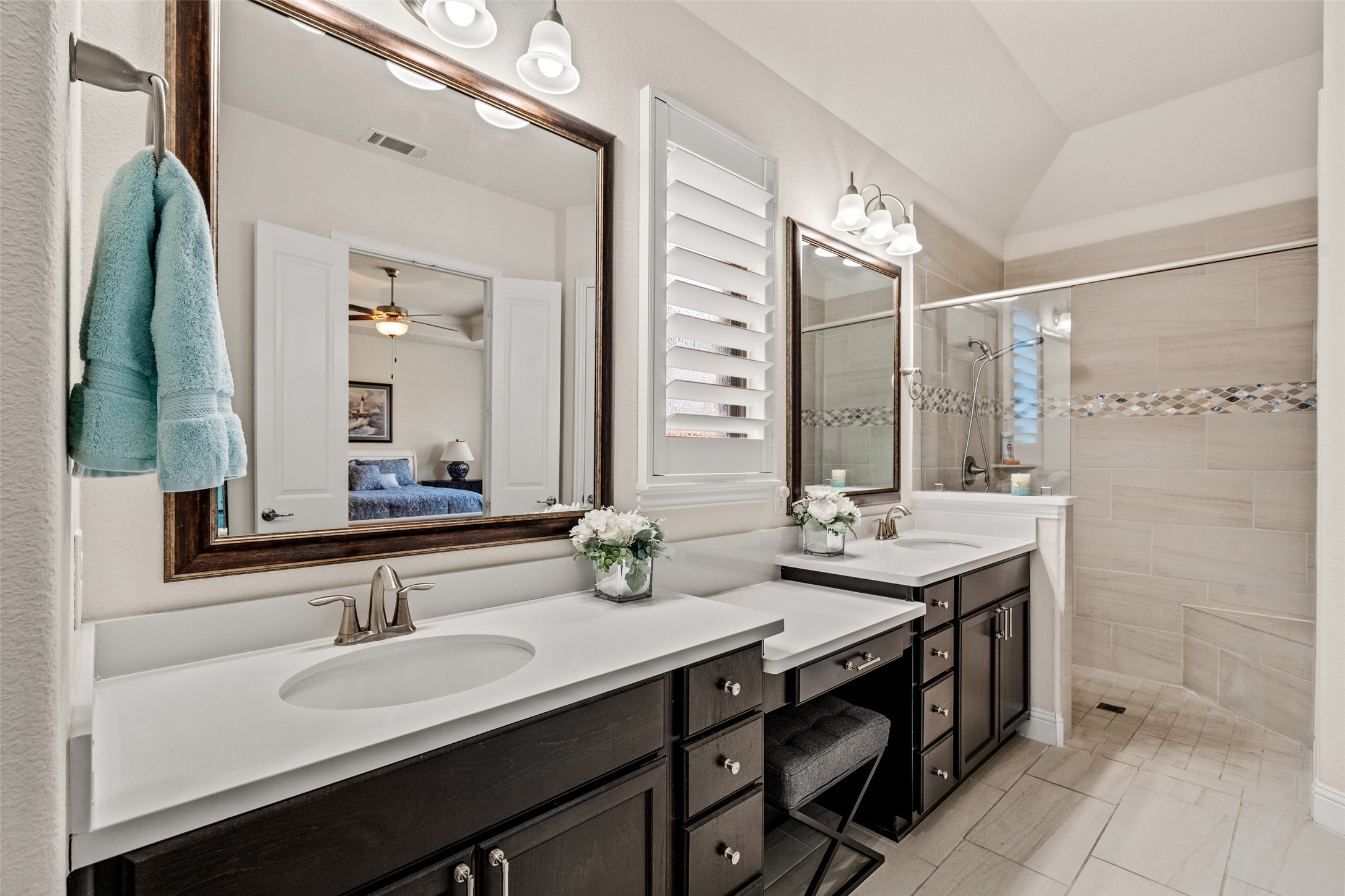 The Colony, Texas, 75056, United States, 3 Bedrooms Bedrooms, ,2 BathroomsBathrooms,Residential,For Sale,1924652