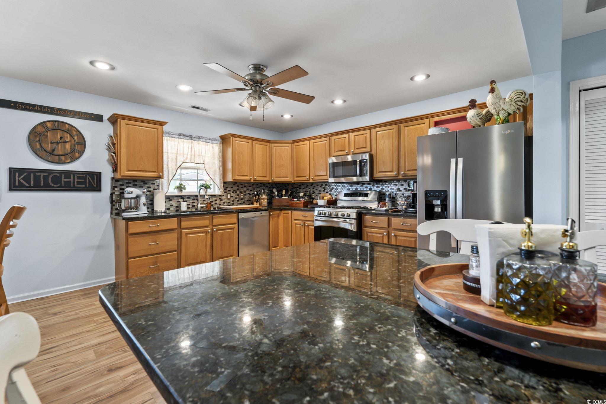 Murrells Inlet, South Carolina, 29576, United States, 5 Bedrooms Bedrooms, ,4 BathroomsBathrooms,Residential,For Sale,1988328