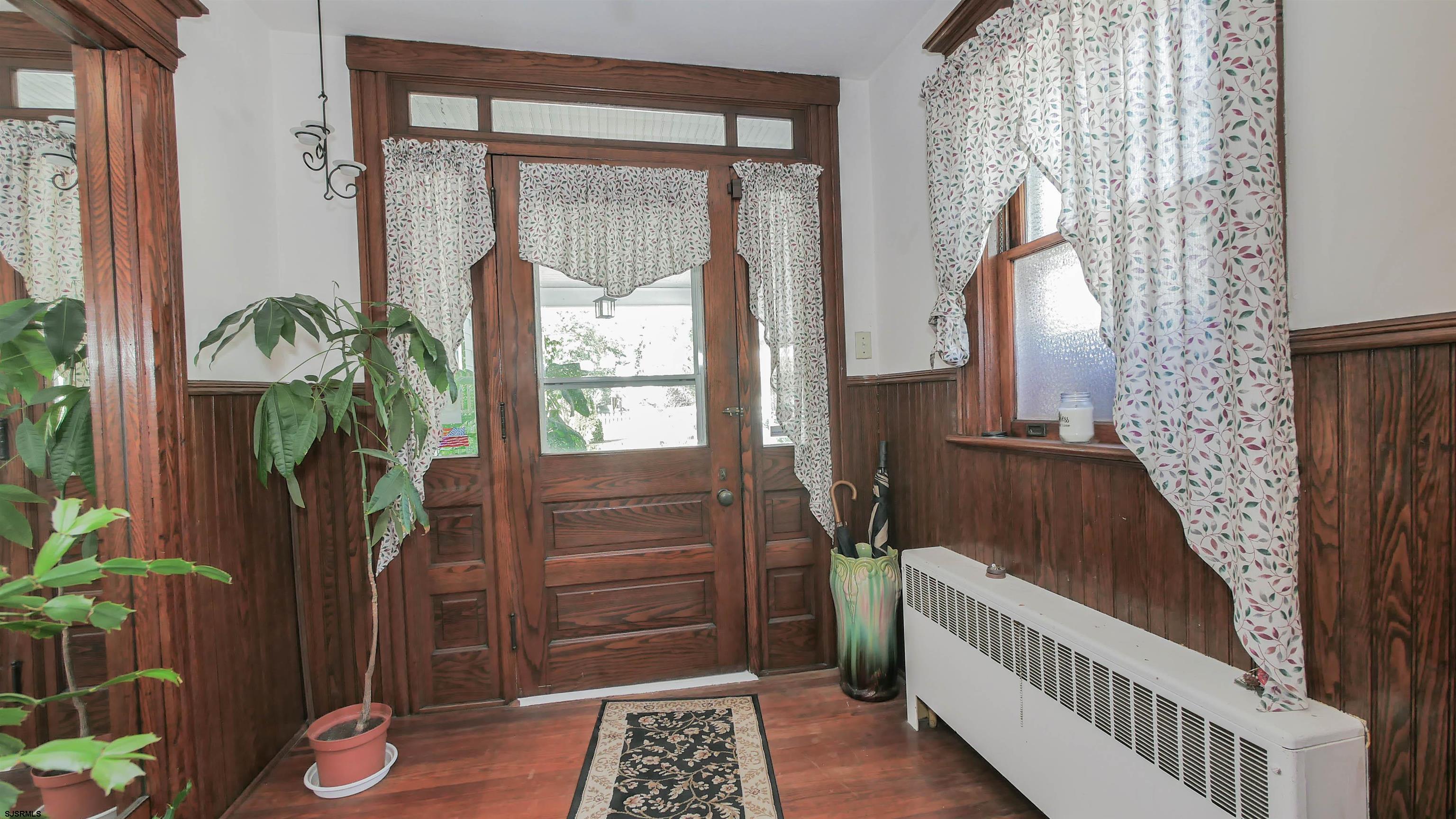 Absecon, New Jersey, 08201, United States, 5 Bedrooms Bedrooms, ,4 BathroomsBathrooms,Residential,For Sale,1908485