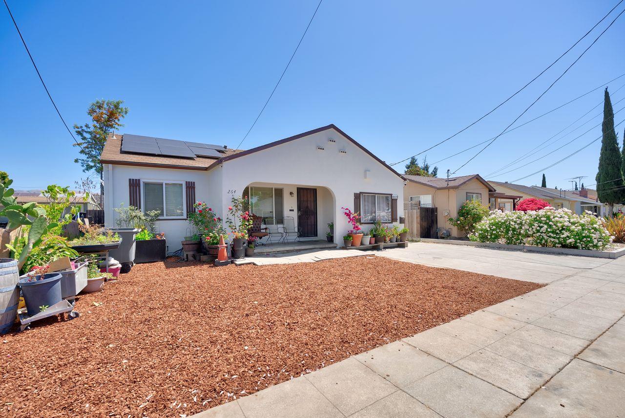 San Jose, California, 95116, United States, 8 Bedrooms Bedrooms, ,4 BathroomsBathrooms,Residential,For Sale,1836715