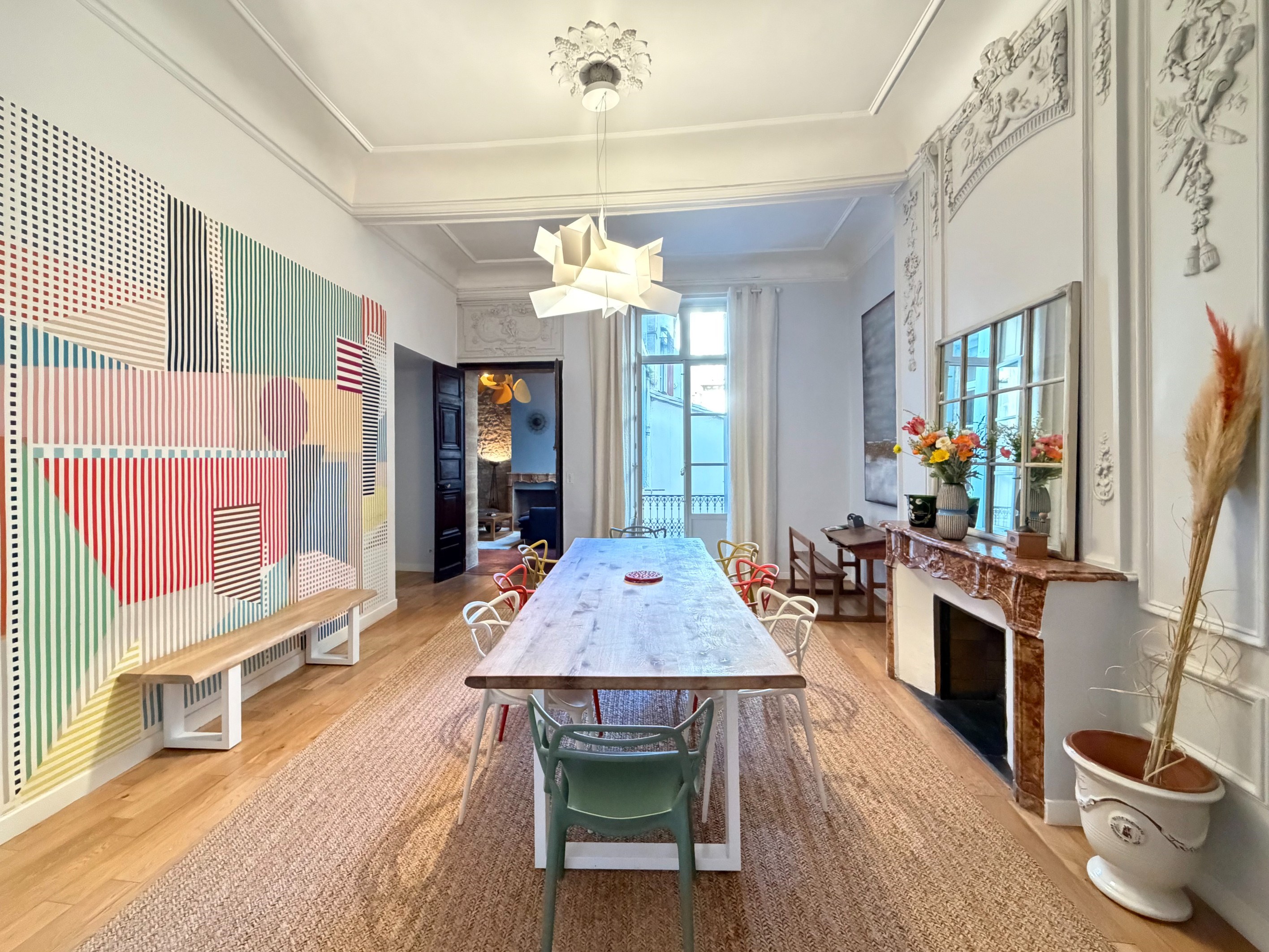  Typical Ecusson apartment with preserved character... - 物件實景