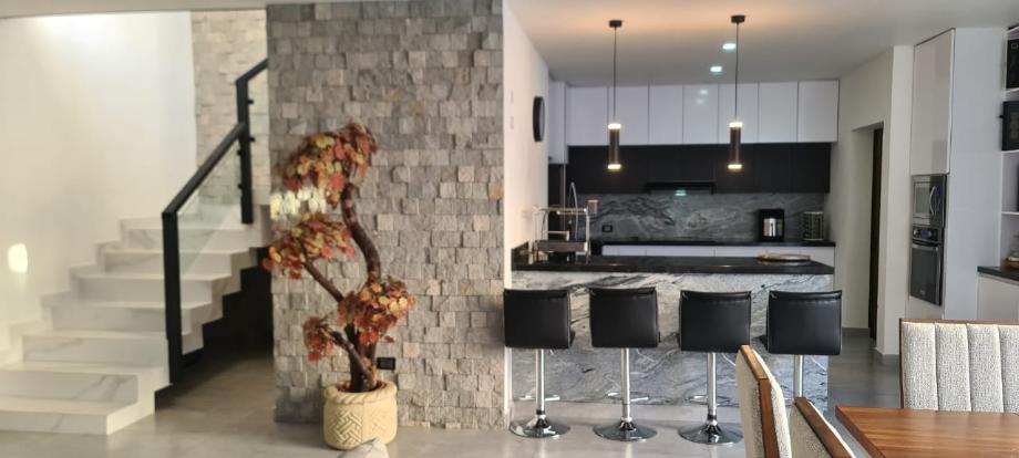Zapopan, Jalisco, 45066, Mexico, 3 Bedrooms Bedrooms, ,3 BathroomsBathrooms,Residential,For Sale,1739330
