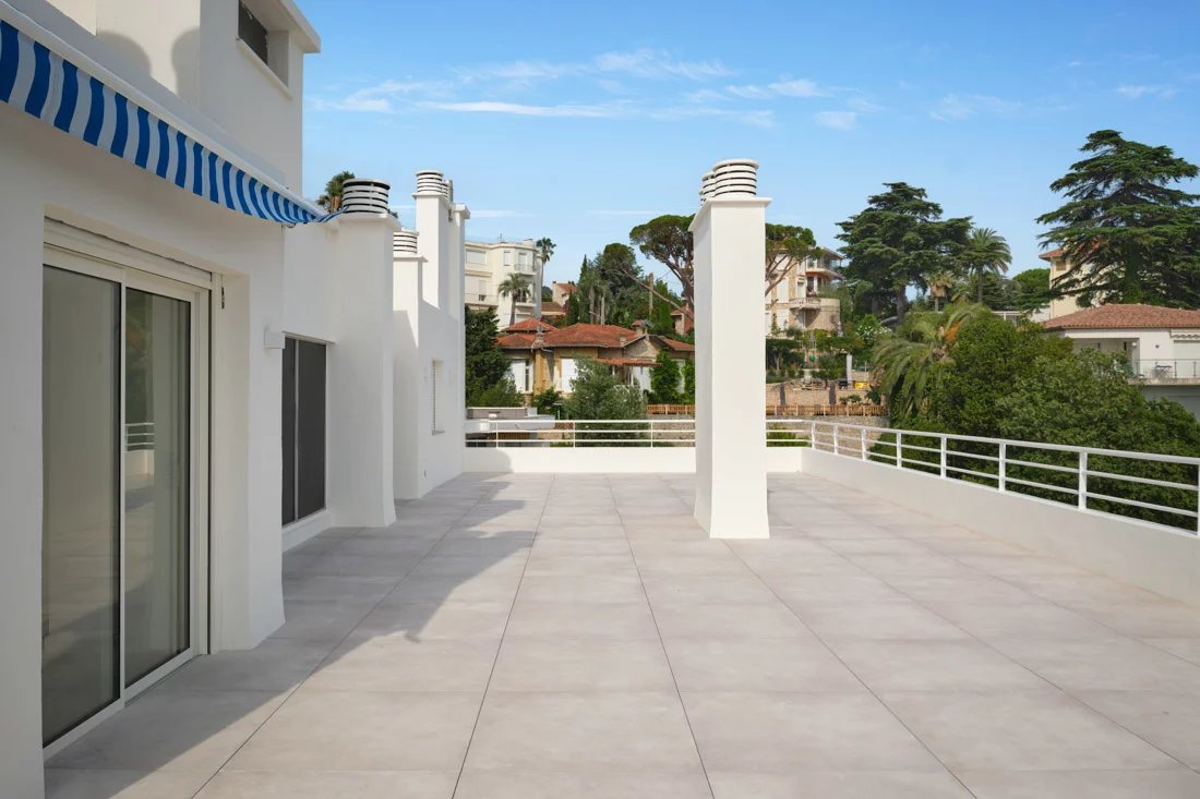 Cannes, Provence-Alpes-Côte d?Azur, 06400, FR, 3 Bedrooms Bedrooms, ,3 BathroomsBathrooms,Residential,For Sale,1413929