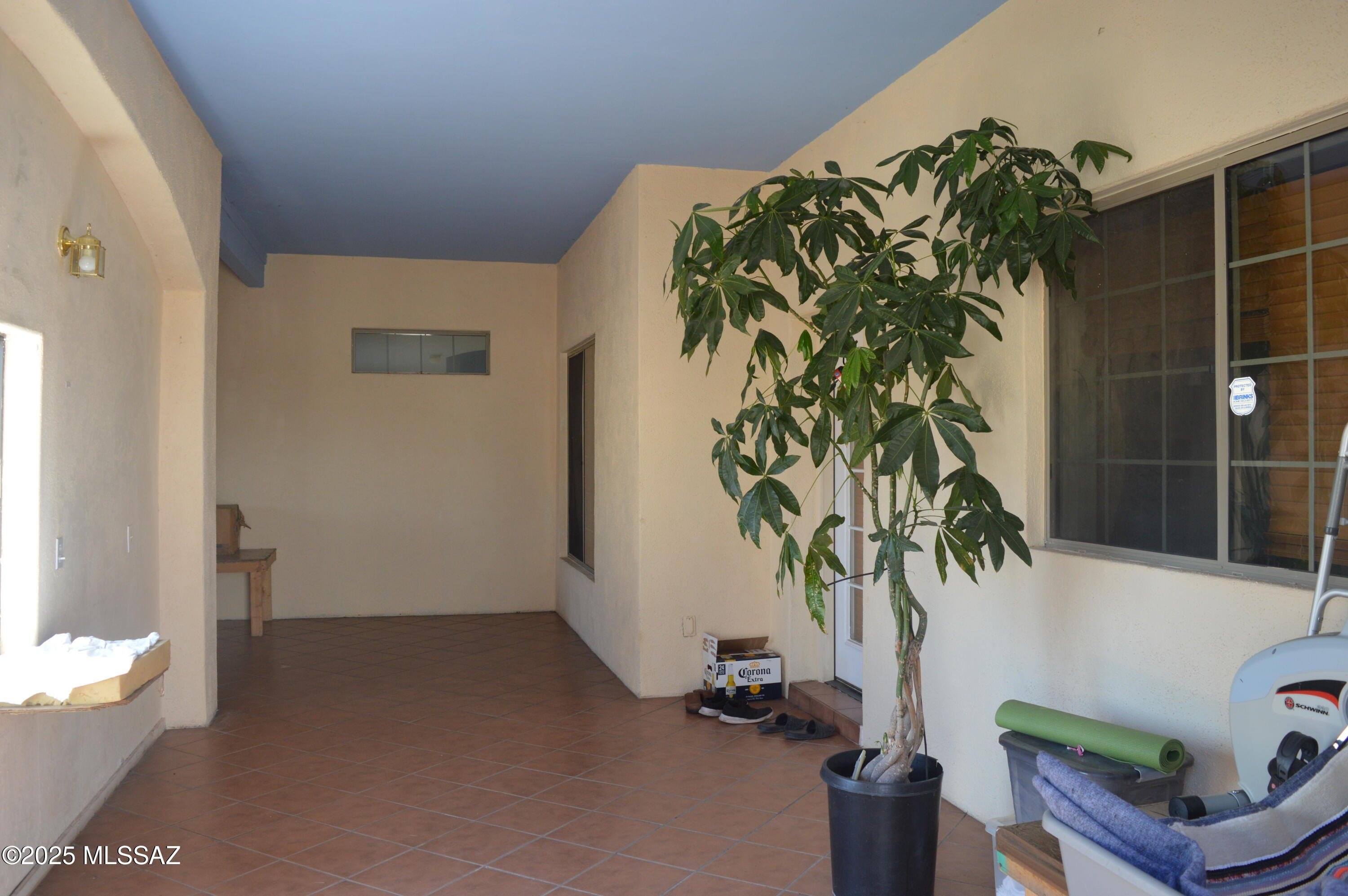 Nogales, Arizona, 85621, United States, 4 Bedrooms Bedrooms, ,4 BathroomsBathrooms,Residential,For Sale,1865061