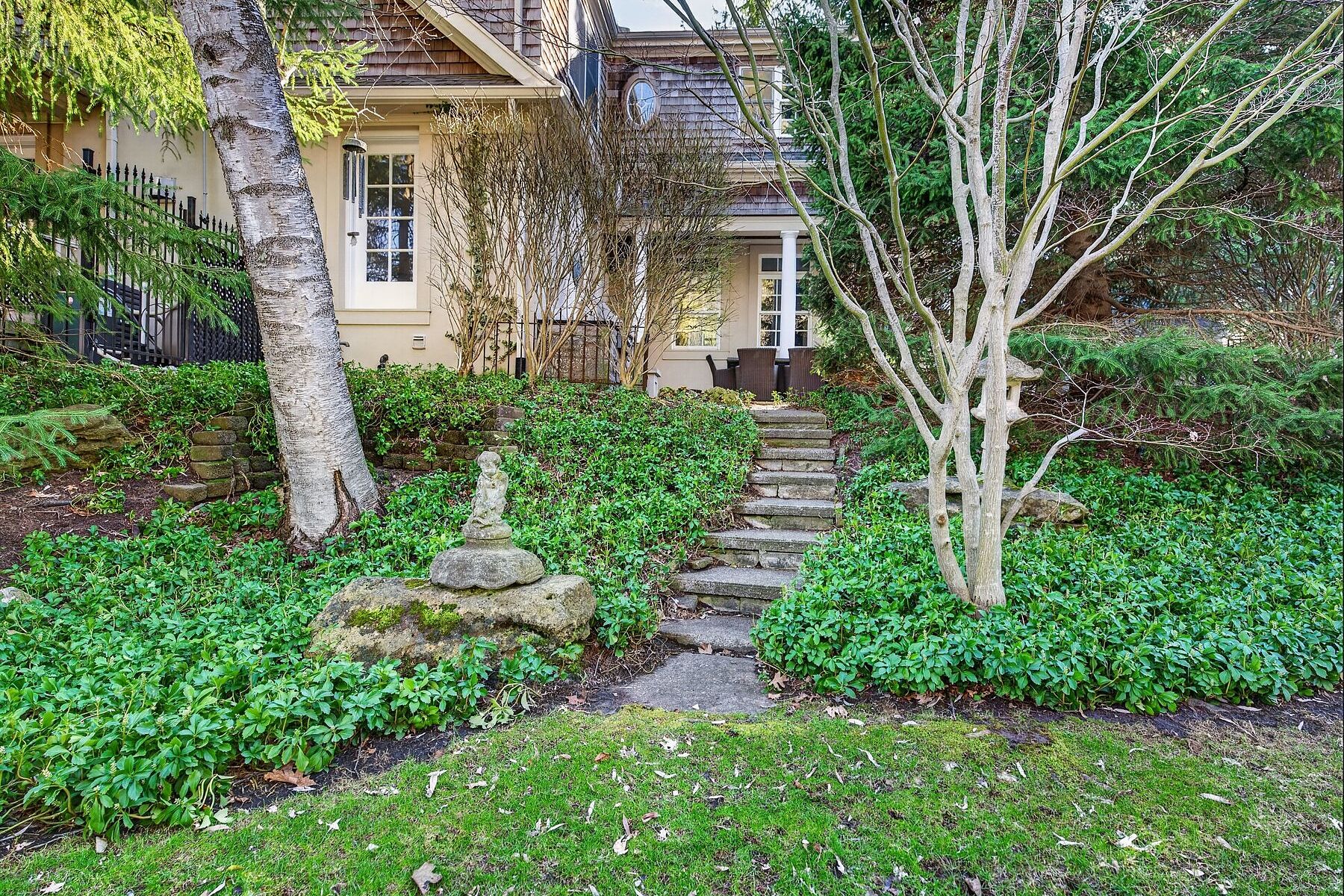  Aldershot Lakeside Elegance - 物件實景