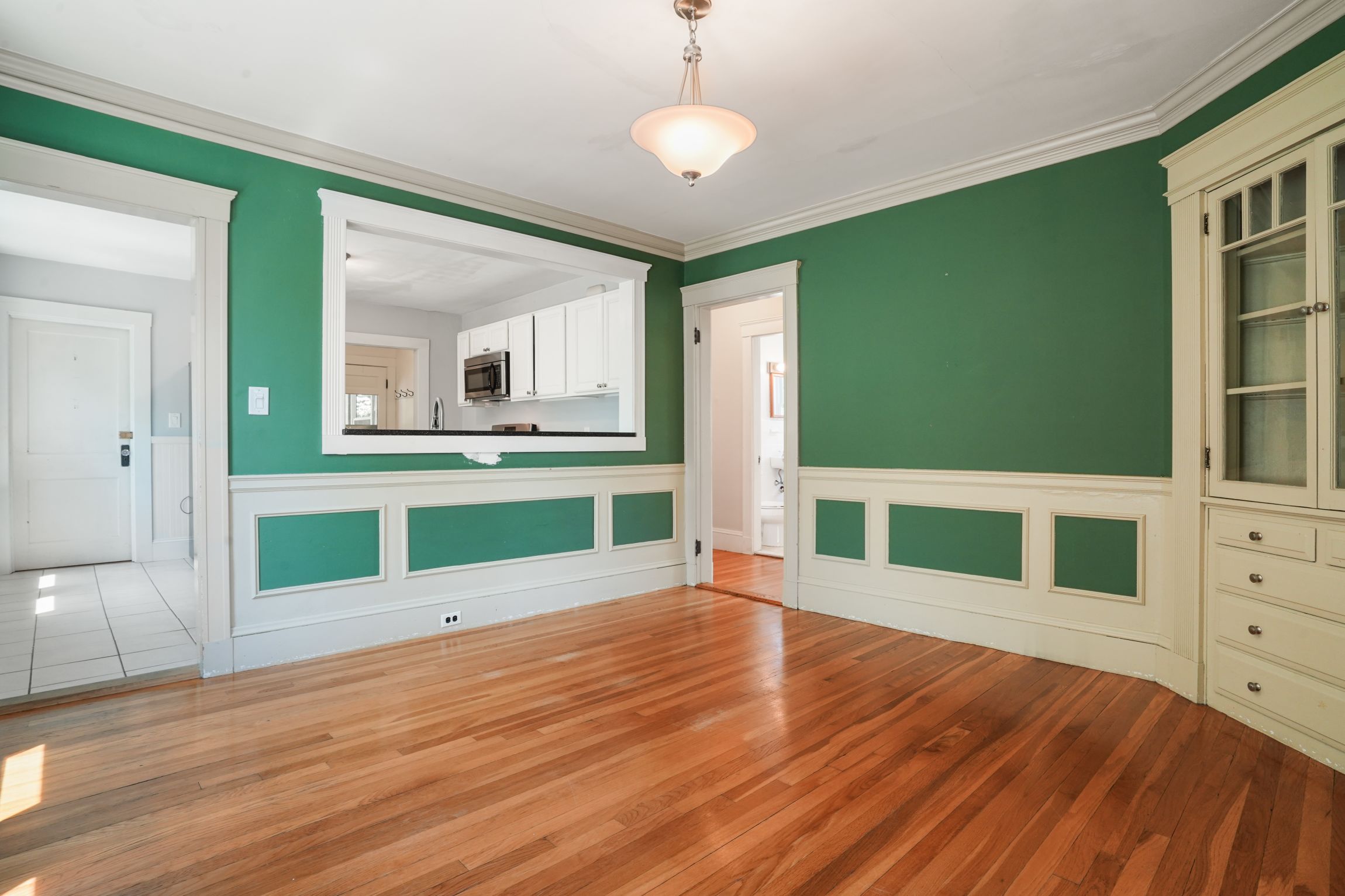  379-381 Newtonville Ave, Newton, MA, 02460 - 物件實景