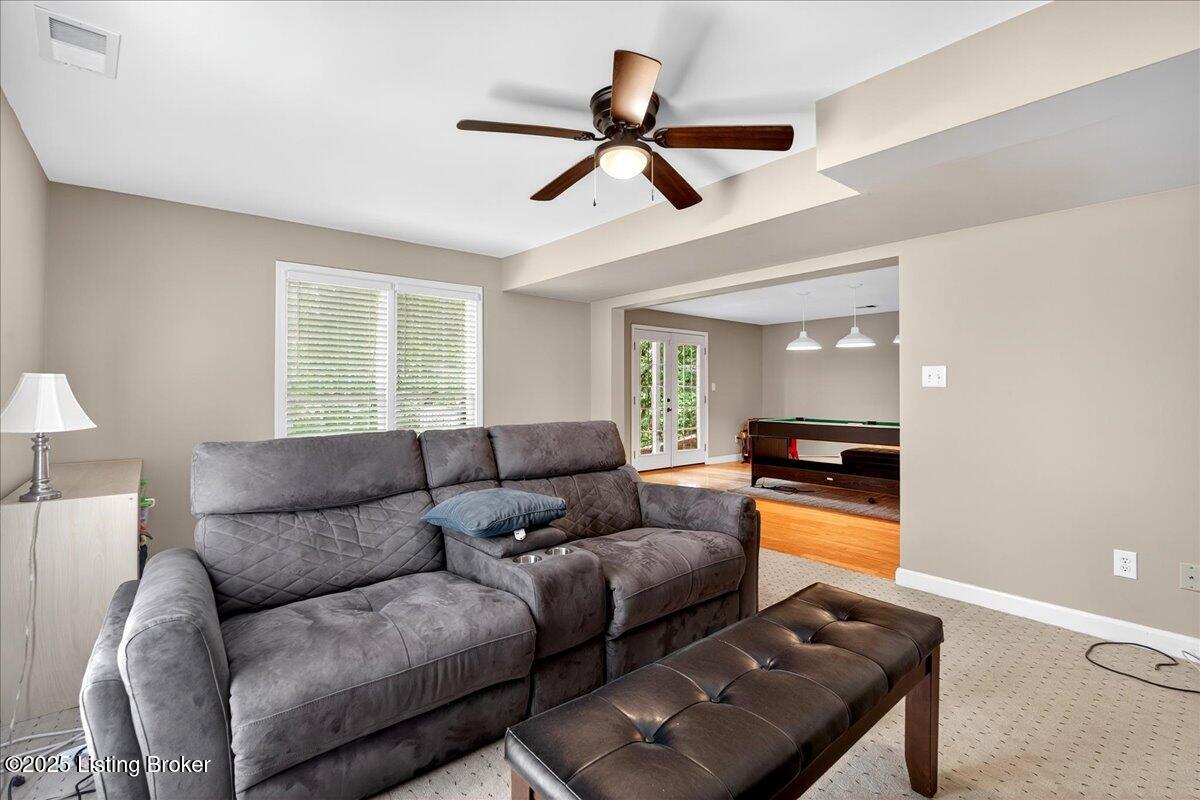 Louisville, Kentucky, 40214, United States, 4 Bedrooms Bedrooms, ,4 BathroomsBathrooms,Residential,For Sale,1911574