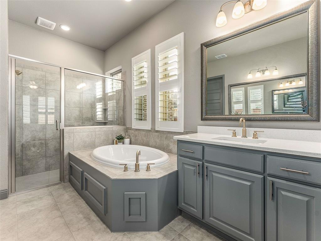 Prosper, Texas, 75078, United States, 4 Bedrooms Bedrooms, ,4 BathroomsBathrooms,Residential,For Sale,1992814