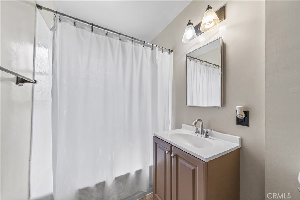 Arcadia, California, 91006, United States, 2 Bedrooms Bedrooms, ,1 BathroomBathrooms,Residential,For Sale,1792719