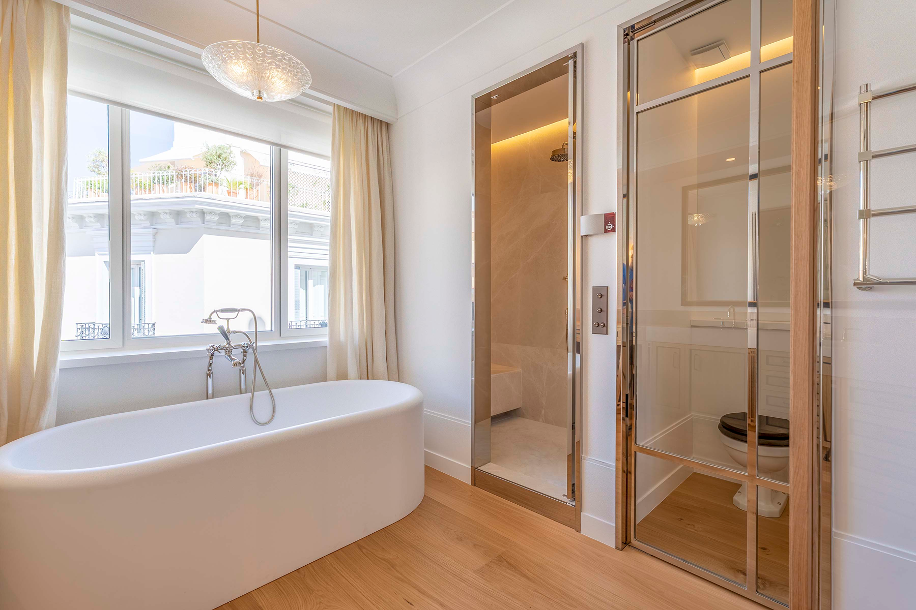  Exclusive 4th floor with garage and designer renovation in Justicia. Madrid - 物件實景