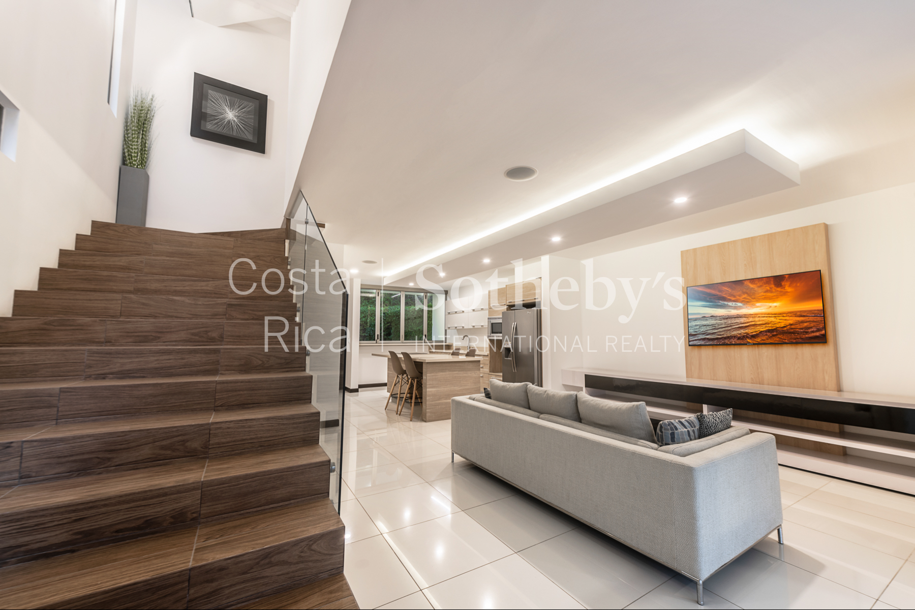  Amplia Casa Nueva en Escazú - 物件實景
